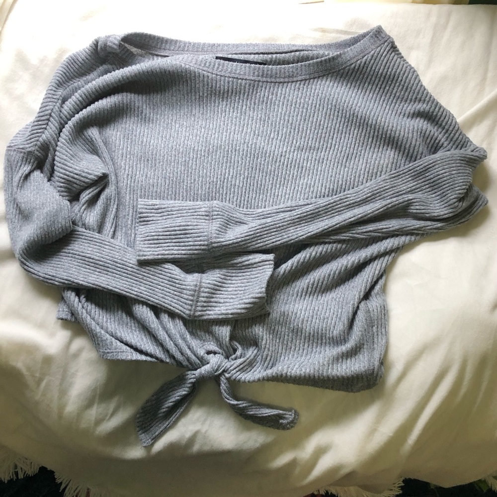 Abercrombie and Fitch grey long sleeve shirt
